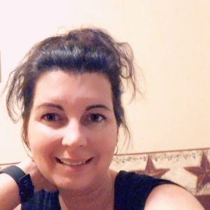 Meet your Posher, Joanie